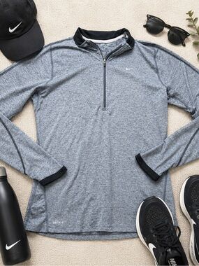 Nike Element Dri-FIT Women’s Medium Blue Heather Quarter Zip Running Pullover